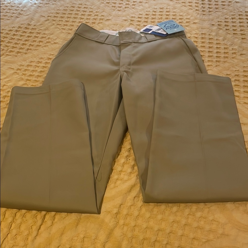 Dickies Women's Tan Trousers Sydney Sweeney Size 2 Ford